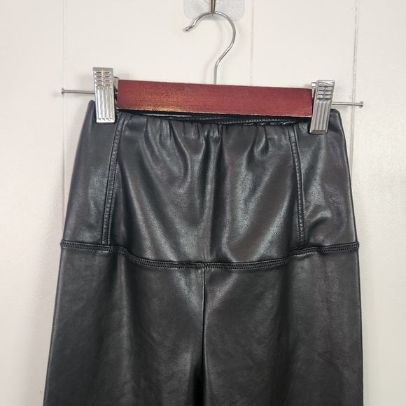 Aritzia Wilfred Free Daria Faux Leather Leggings High Waisted Rise Pants Size XS - Picture 7 of 9